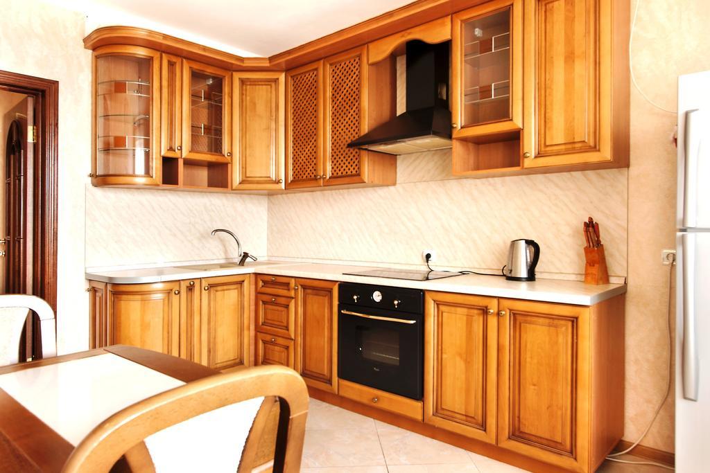 Apartment In Complex Korona On Knyazhyi Zaton 21 Kiew Zimmer foto